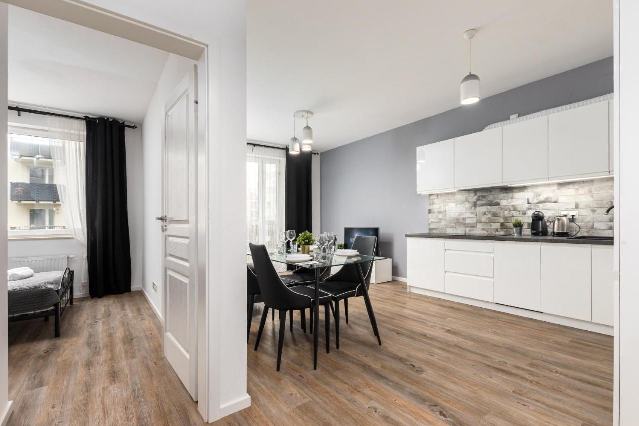 Rakowska 14A 1 Bedroom By Homeprime Varsovie Extérieur photo